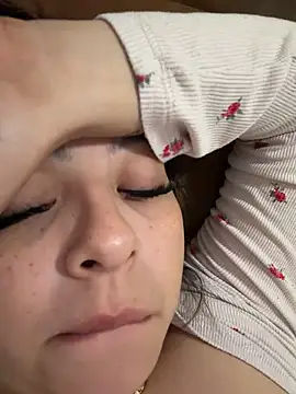 bunnygorl12's Webcam Show