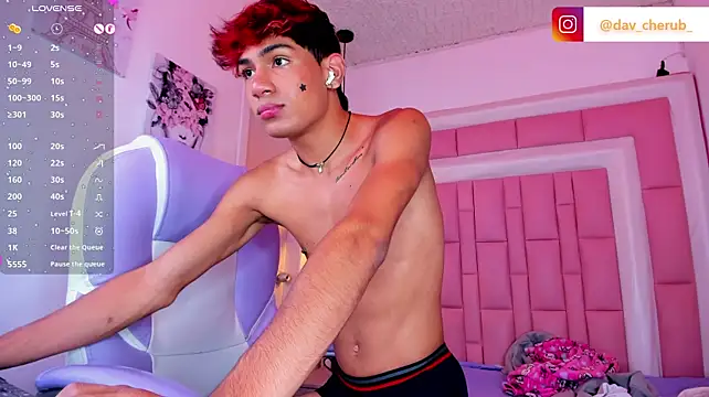 cherub_ Show in webcam