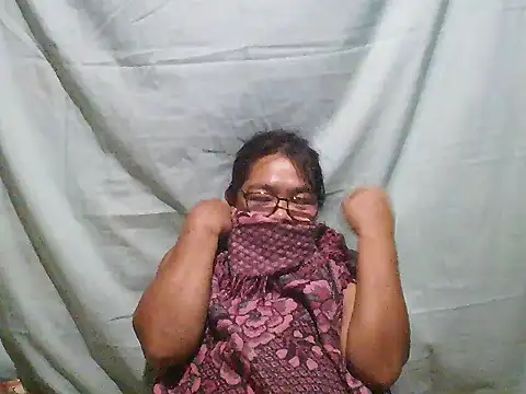Pertunjukan Kamera Web cris_tita