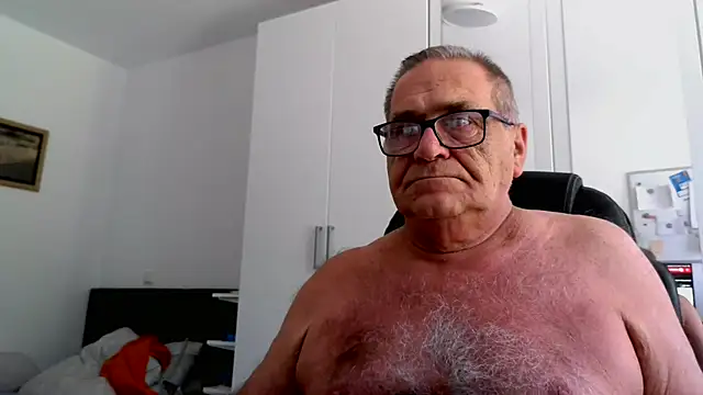 Show modela horstchen na web-kameri