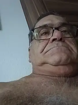 Show modela horstchen na web-kameri