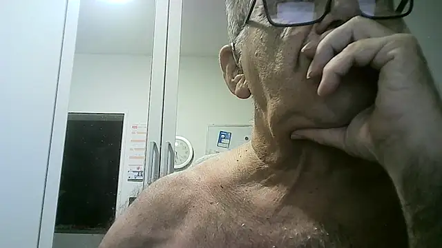 horstchen 网络视讯表演
