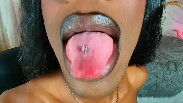 EbonyHansNight Webcam-Show