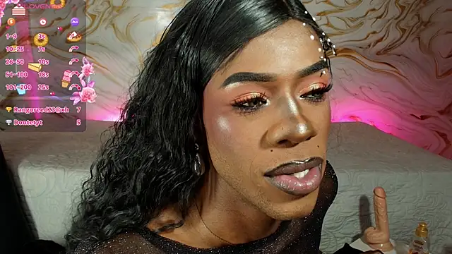 EbonyHansNight Show in webcam