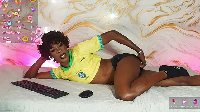 EbonyHansNight: διαδικτυακό σόου στην κάμερα