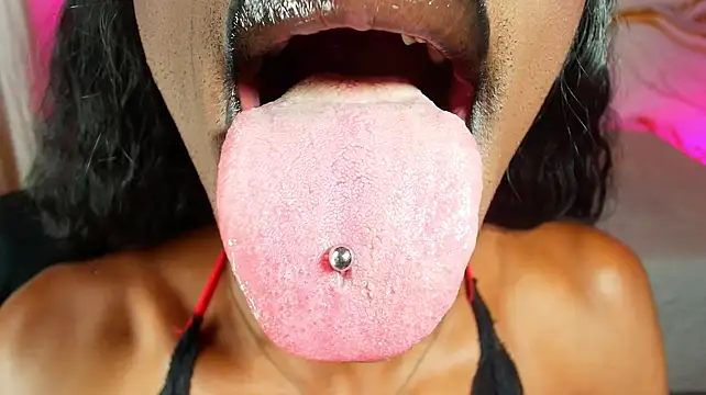 عرض كام EbonyHansNight