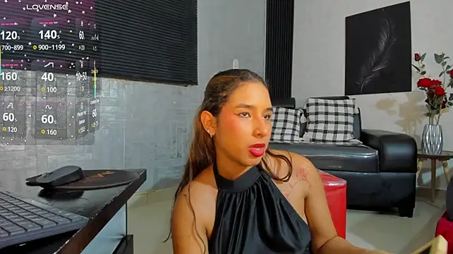 Luciaoregon's Live XXX Chat