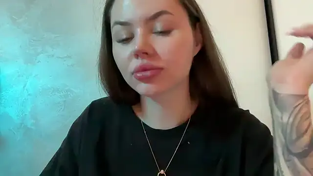 دردشة AlmaryKim الجنسية المباشرة