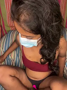 SukiyamaAsia's Webcam Show
