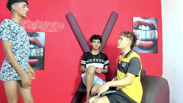 Show webcam de VERY_HOT_GUYS