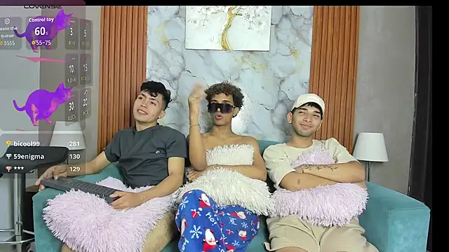 Webkamerová show VERY_HOT_GUYS