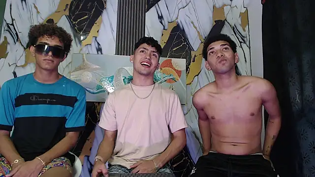 VERY_HOT_GUYS – webcam-show