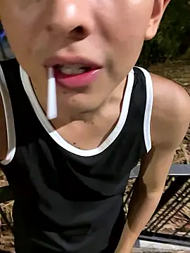 Liam_Mossのウェブカメラショー