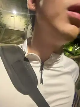 Liam_Moss Show in webcam