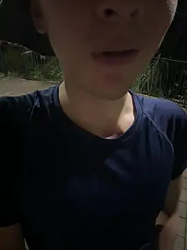 Liam_Moss Show in webcam