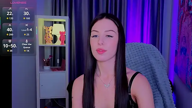ChloeSammers Show in webcam