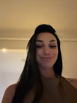 عرض كام ilariea_girl