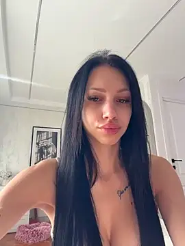 ilariea_girl 라이브 XXX 채팅