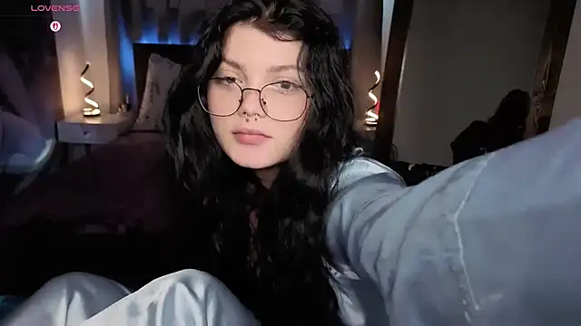 צ'אט XXX בשידור חי של MileyRood