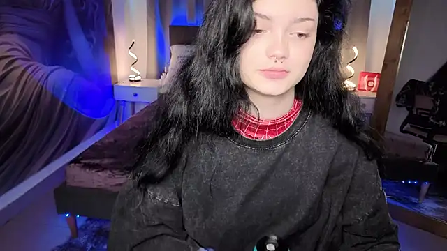 MileyRood Show in webcam