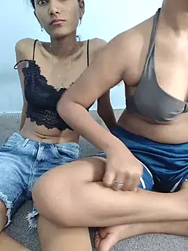 Virgin_Girlssn Webbikameraesitys