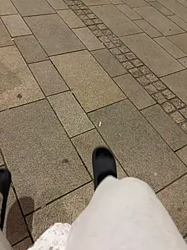 nanaisbackkのウェブカメラショー