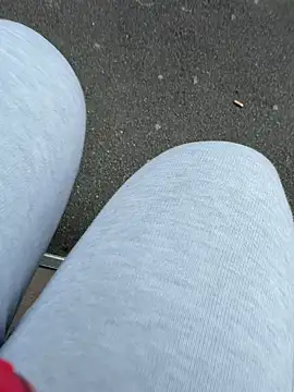 nanaisbackk: вебкам-шоу