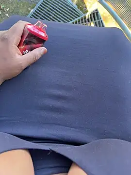nanaisbackk's Webcam Show