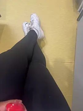 nanaisbackk Webcam show