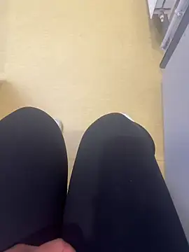 nanaisbackk Webcam show