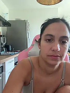 LaPetiteKim's Webcam Show