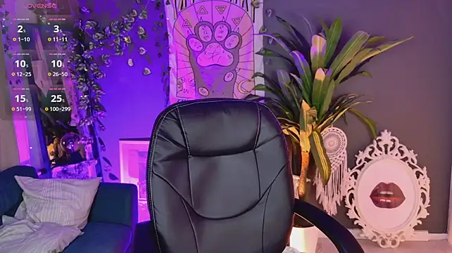 عرض كام PollyMayer