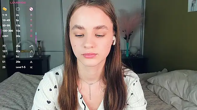 JinnyMcie লাইভ XXX চ্যাট