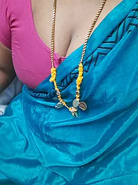 Tamil_Ammani Show in webcam