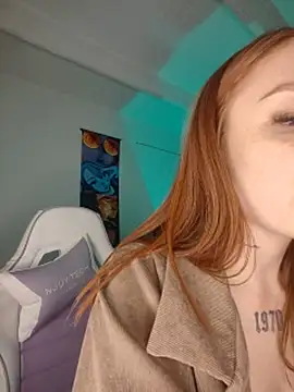Bennuluspeach_'s Webcam Show
