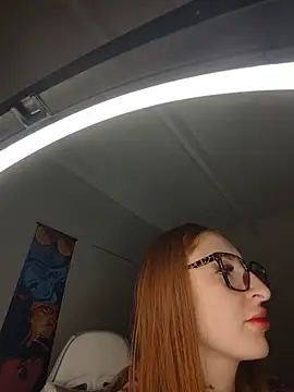 Bennuluspeach_'s Live XXX Chat