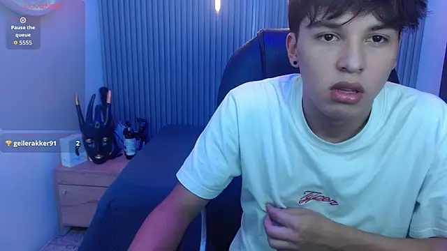 عرض كام StiwenTwink
