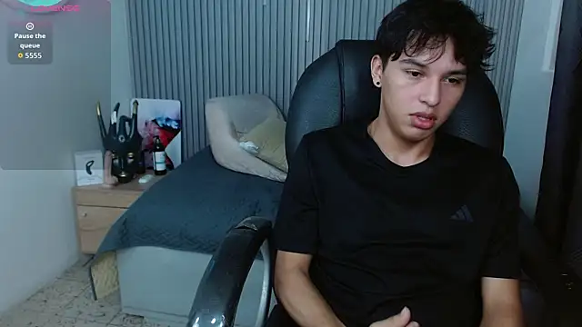 StiwenTwink Webcam Show