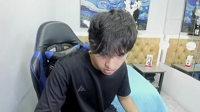 StiwenTwink 在線直播表演