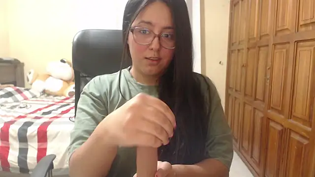 دردشة Venus_cat_ الجنسية المباشرة