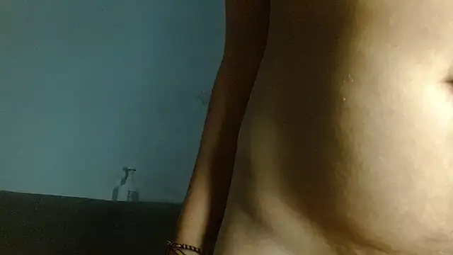 הופעת וובקאם של JuliethaFox