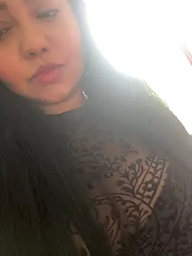 Maria-Paz 现场XXX聊天