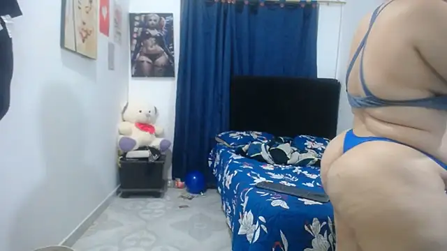 Show de Meloncillo_and_Babyliss99 na webcam