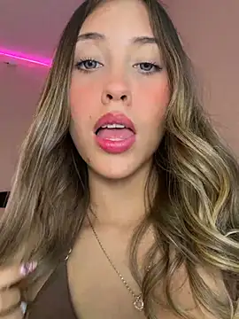 Show modela fanyabbey na web-kameri