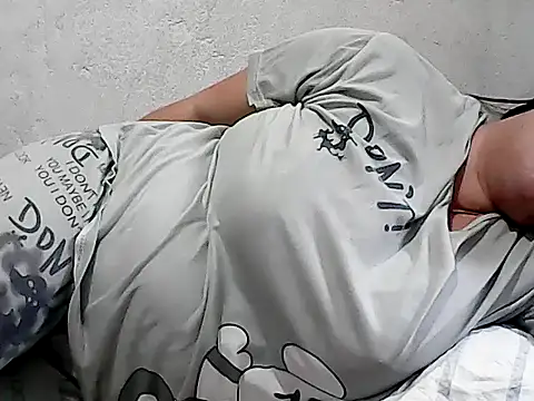 HornyPussie69 Live XXX-Chat