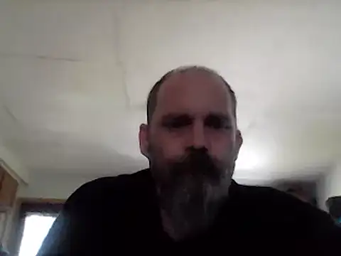 crazyheratic8 Show Webcam