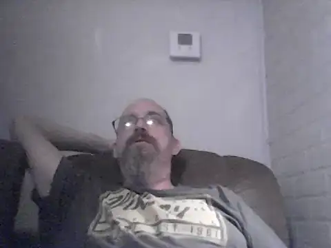 crazyheratic8 Show in webcam
