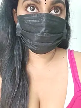 Preethi_cutie22 Adlı Modelin Canlı XXX Sohbeti