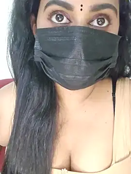 Preethi_cutie22 Adlı Modelin Canlı XXX Sohbeti