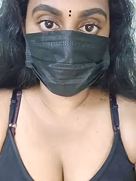 Preethi_cutie22 Chat XXX live